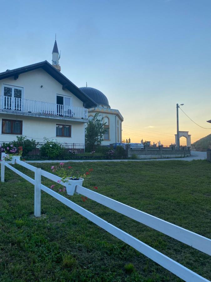 Hill House Emir Villa Bihać Buitenkant foto