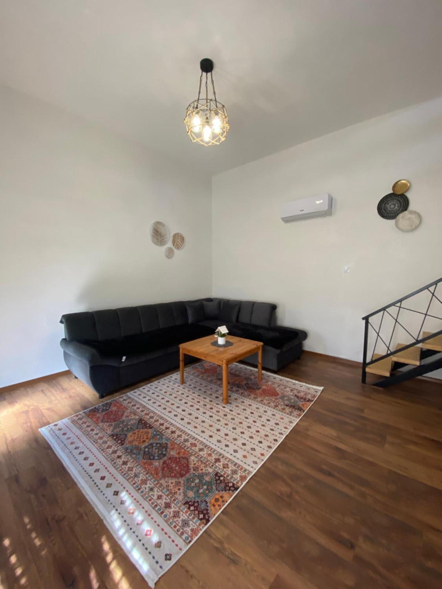 Hill House Emir Villa Bihać Buitenkant foto
